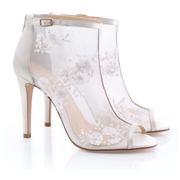 Bella Belle by Joy Proctor - Picture 4 of 14